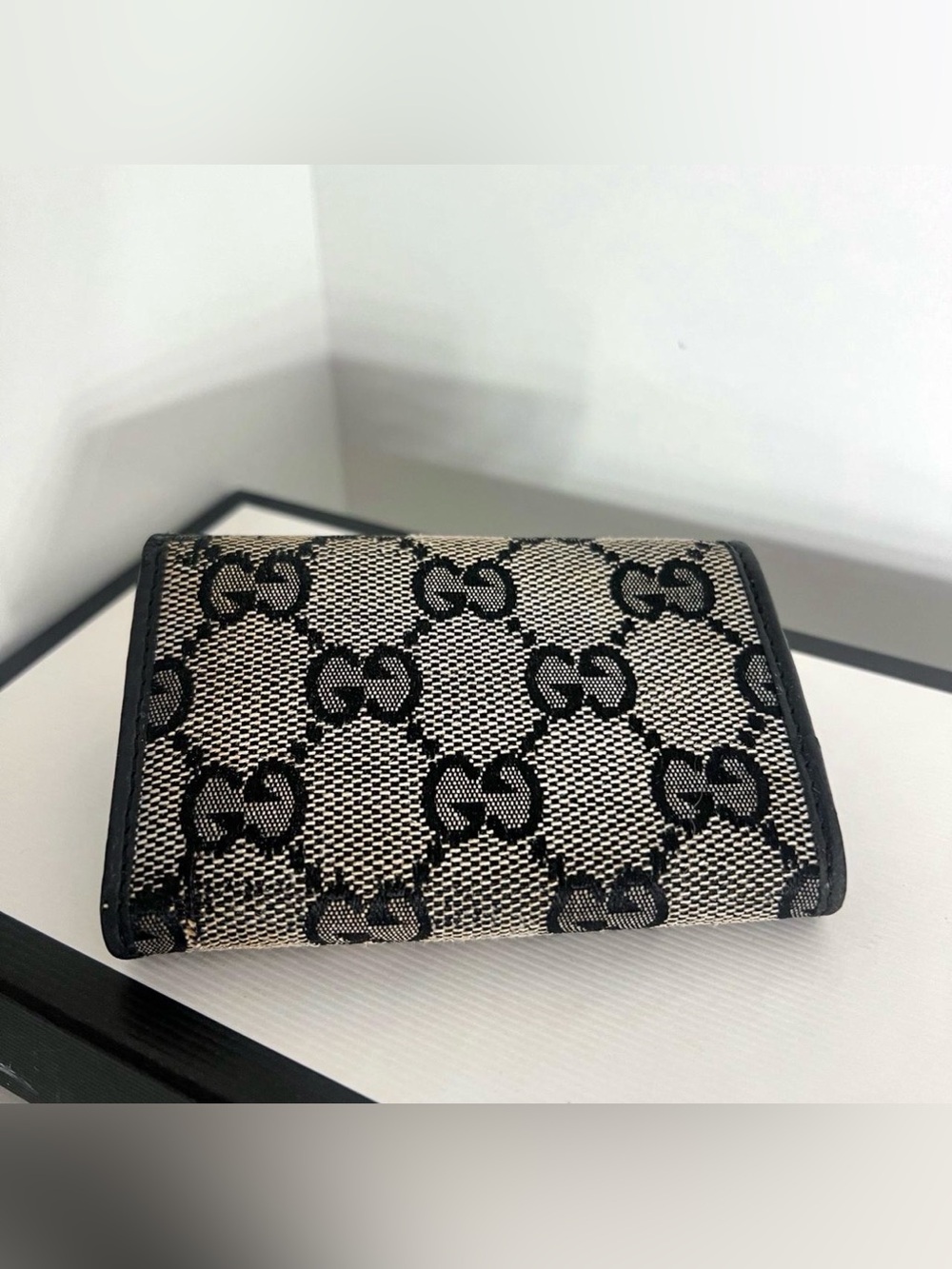 Gucci Keychain Clip Wallet